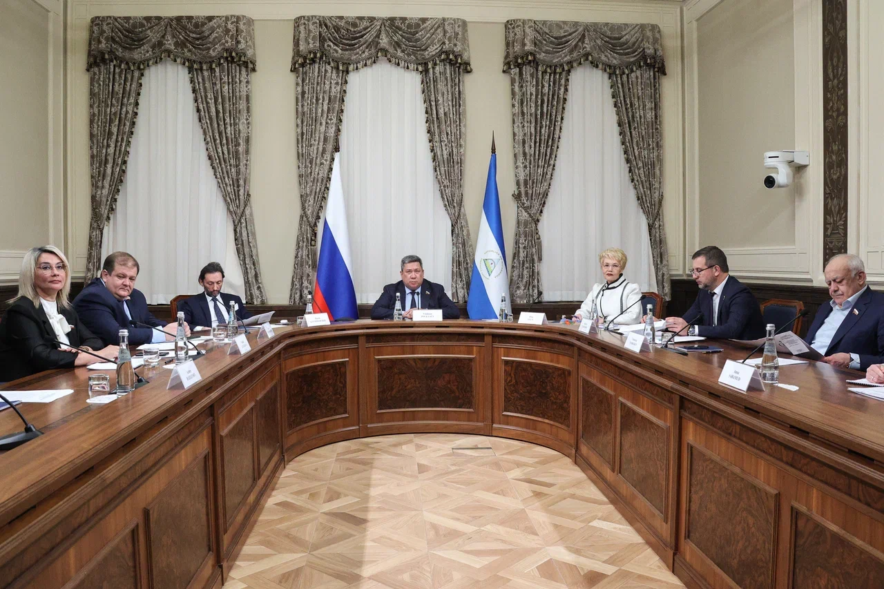 La participación del Embajador de Rusia en la conferencia interparlamentaria con motivo del Día de la Amistad entre Rusia y Nicaragua