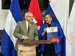 Reunión del Embajador de Rusia Mikhail Ledenev con la Alcaldesa de Managua Reyna Rueda