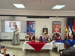 ЛЕКЦИЯ О РУССКОМ НАРОДНОМ КОСТЮМЕ В УНИВЕРСИТЕТЕ НИКАРАГУА ЛЕКЦИЯ О РУССКОМ НАРОДНОМ КОСТЮМЕ В УНИВЕРСИТЕТЕ НИКАРАГУА