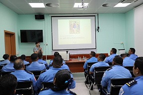 Conferencia sobre el arte antiguo ruso en el Centro de capacitación policial en Nicaragua Conferencia sobre el arte antiguo ruso en el Centro de capacitación policial en Nicaragua