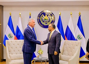 LA VISITA DE TRABAJO DEL EMBAJADOR DE RUSIA A EL SALVADOR LA VISITA DE TRABAJO DEL EMBAJADOR DE RUSIA A EL SALVADOR