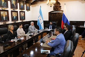 Sobre las reuniones del Embajador de Rusia con las autoridades de Honduras